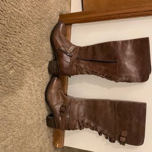 Report Brand Boots size 8